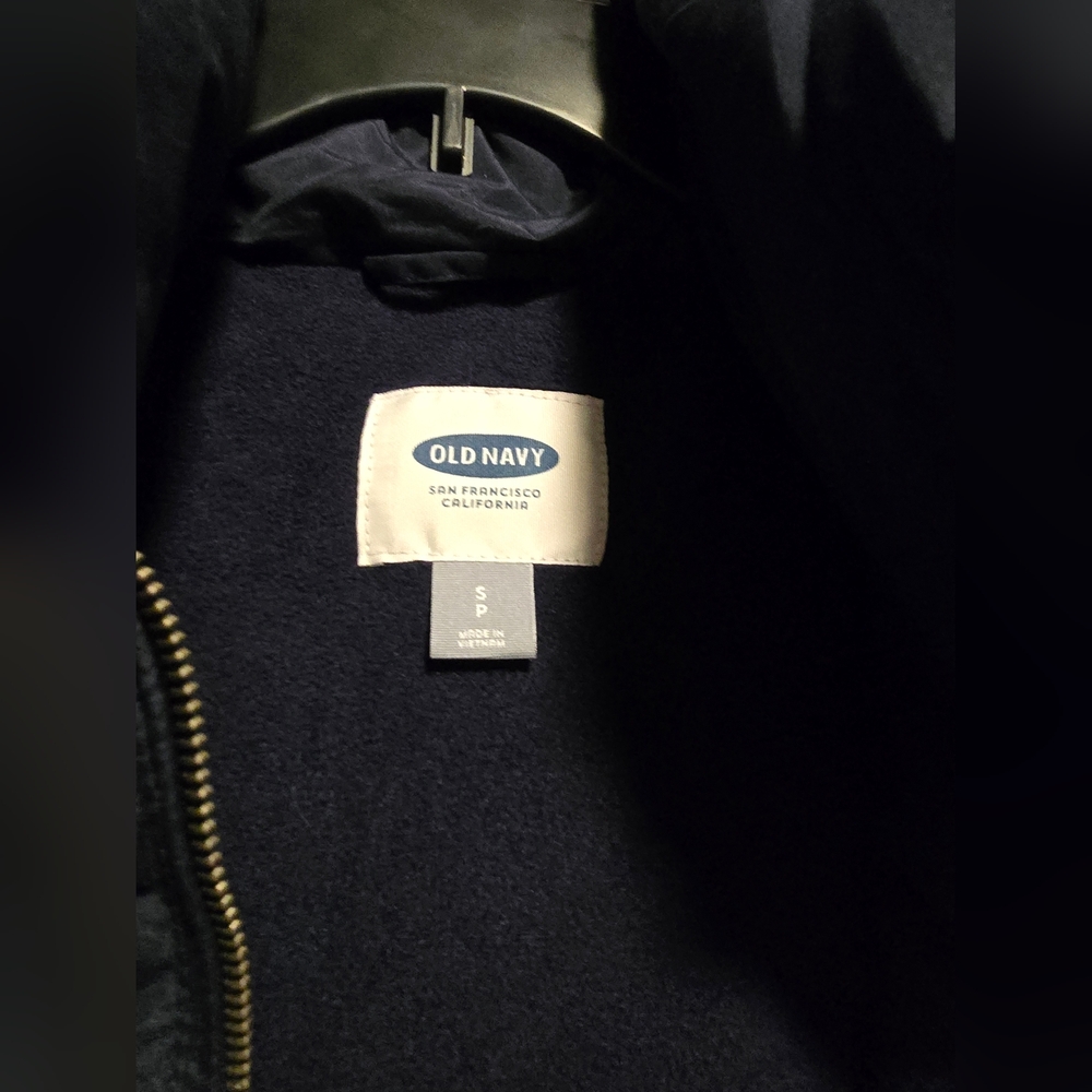 Navy Puffer Vest - Picture 2 of 3